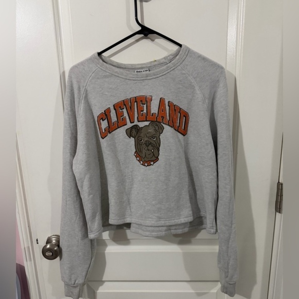 Where I’m From Cleveland Browns Cropped Sweatshirt Heather Grey Large